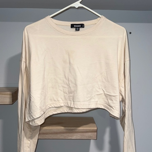 Miss guided nude long sleeve crop top